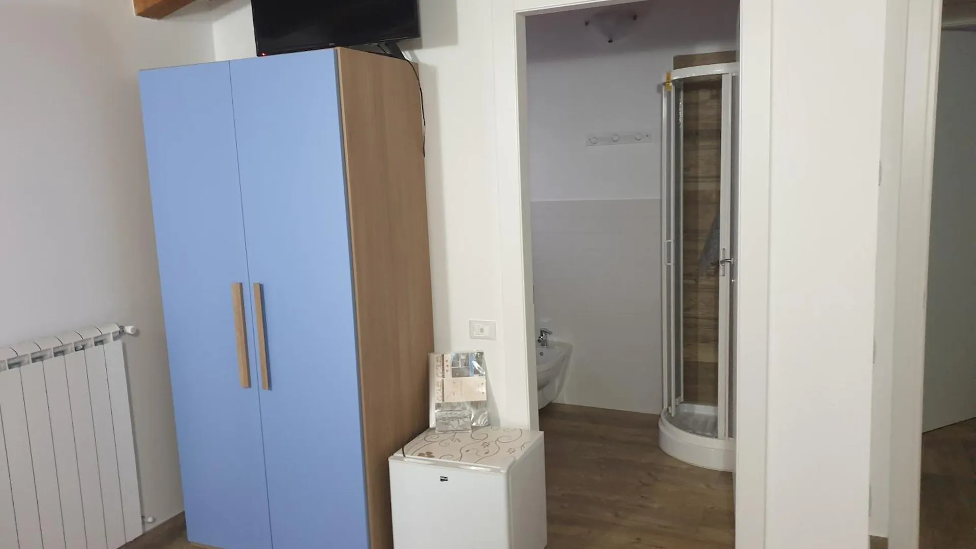 Ca Thomas Hotel Castelnuovo Magra 0*,  Italy